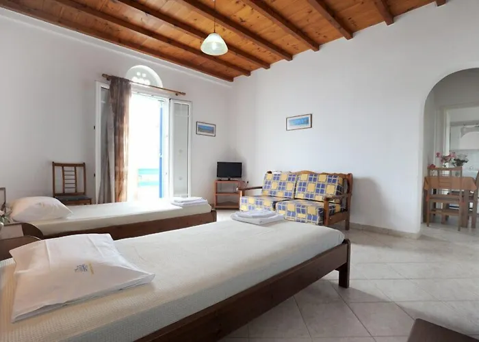 Nostos Beachfront & اجيوس ايوانيس