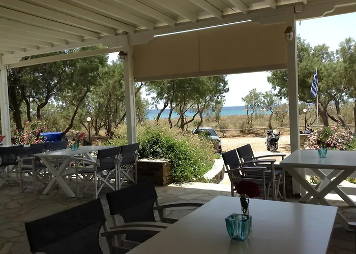 شقة فندقية Nostos Beachfront &