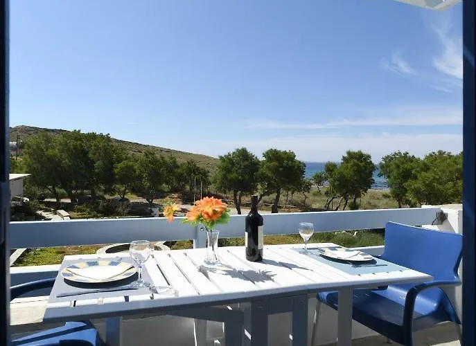 Nostos Beachfront & شقة فندقية 3*