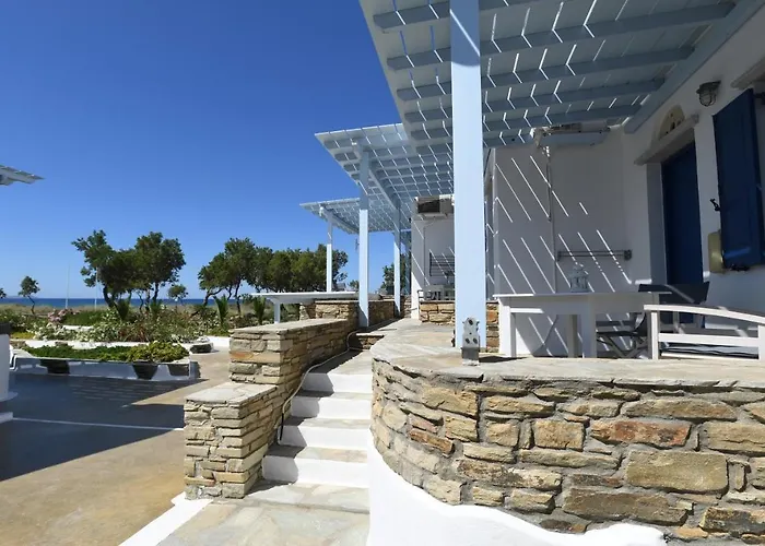 شقة فندقية Nostos Beachfront &