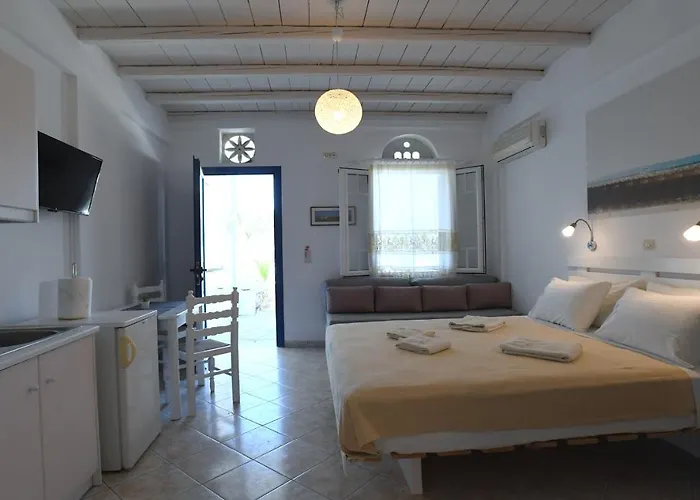 Nostos Beachfront & شقة فندقية