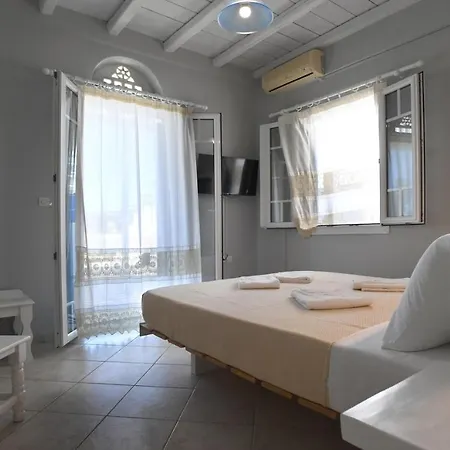 شقة فندقية Nostos Beachfront &
