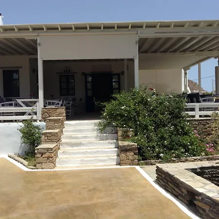 Nostos Beachfront & Agios Ioannis (Tinos)