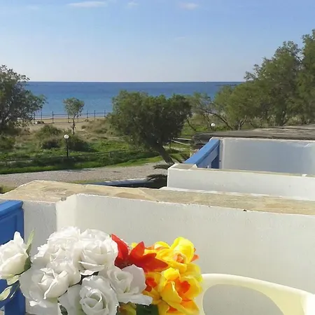 Nostos Beachfront & شقة فندقية اجيوس ايوانيس