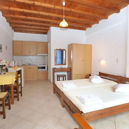 Nostos Beachfront & 3*