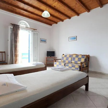 Nostos Beachfront & Agios Ioannis (Tinos)