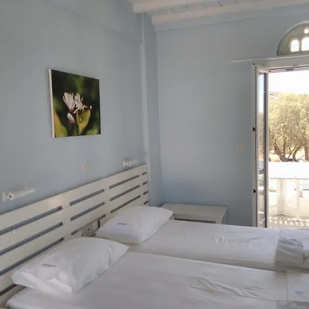 Nostos Beachfront & 3*