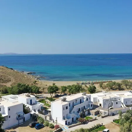 Nostos Beachfront & Lägenhetshotell 3*