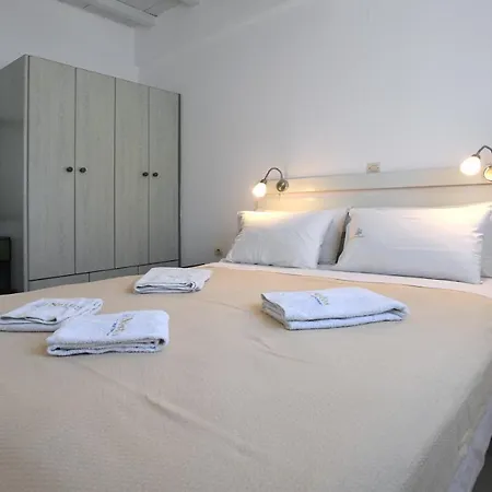 Nostos Beachfront & 3*