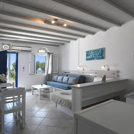 Nostos Beachfront & Agios Ioannis (Tinos)