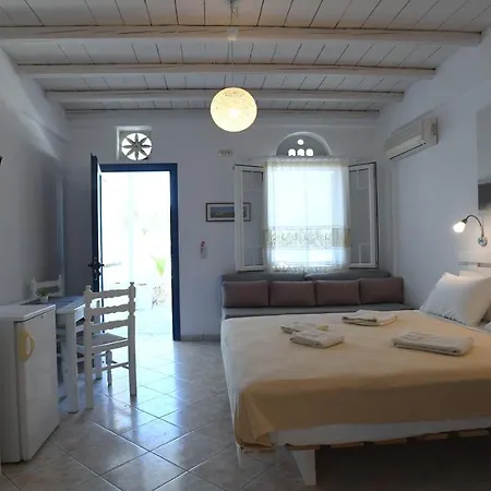 Nostos Beachfront & Lägenhetshotell