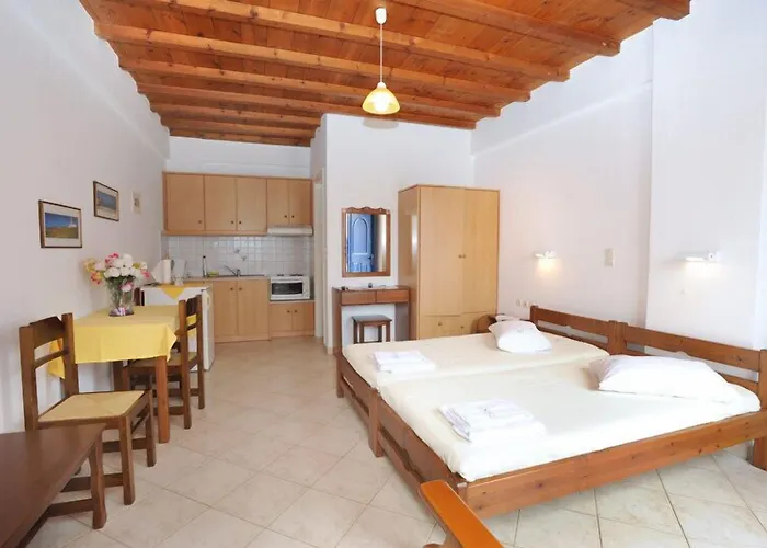 Nostos Beachfront & 3*