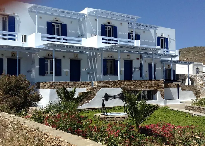 Nostos Beachfront & 3*