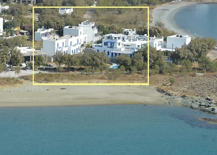 Nostos Beachfront & Agios Ioannis (Tinos)