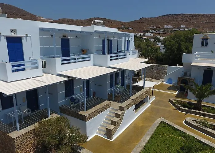 Nostos Beachfront & Apart Otel 3*